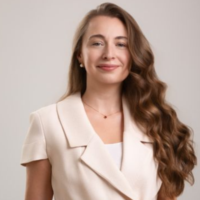 Alexandra Isenegger from Linkilaw Solicitors Limited