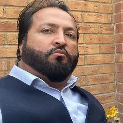 Fardeen Chowdhry from Ahz Solicitors
